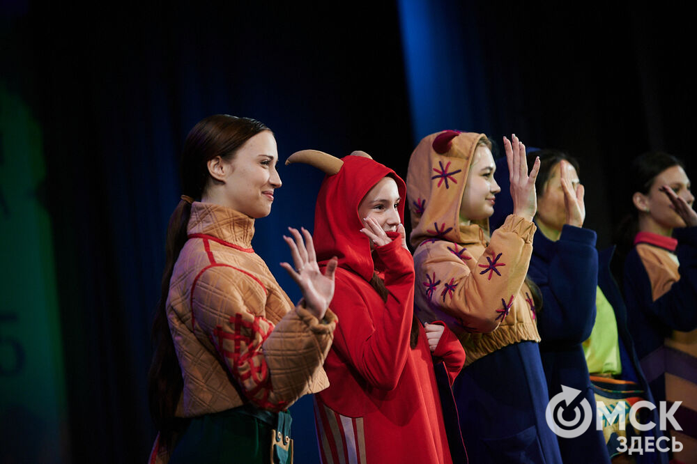 На базе Омского колледжа культуры и искусств стартовал Евразийский конкурс высокой моды национального костюма "Этно-Эрато". Фото: Илья Петров