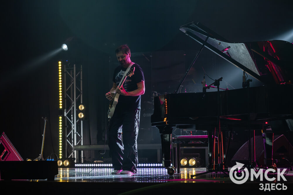 В Омской филармонии состоялся большой концерт Кая Метова. Фото: Елизавета Медведева