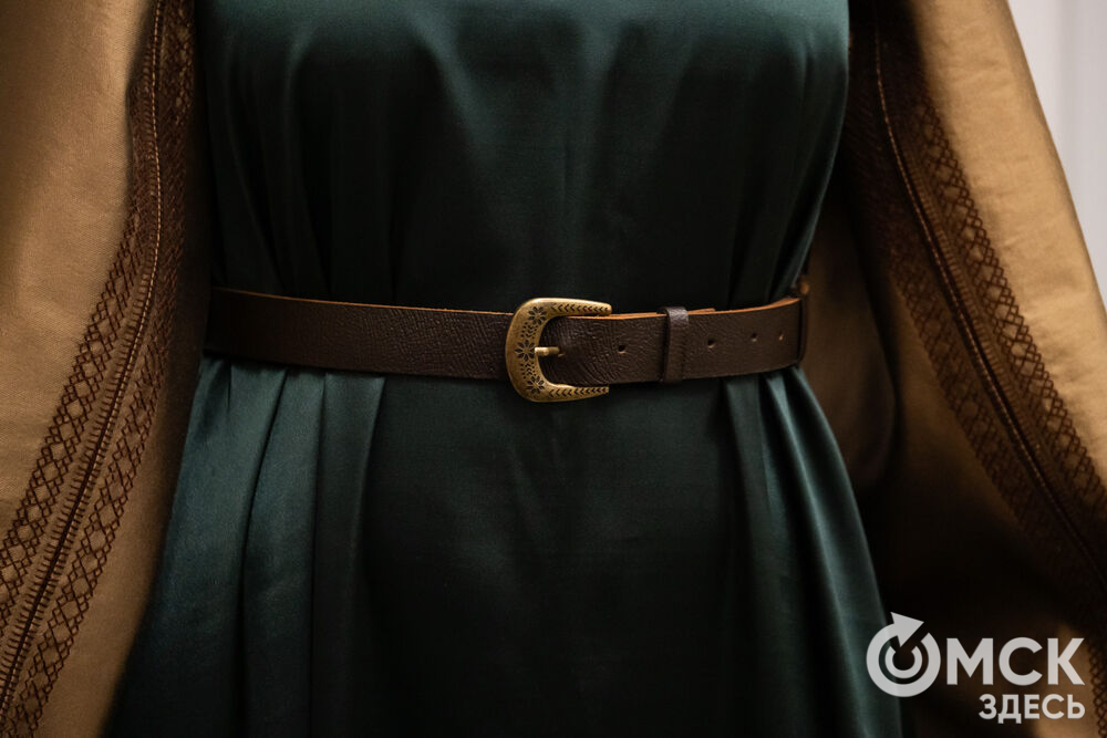 Дизайнеры, ремесленники, художники и мастера народных художественных промыслов представили результат работы с темой актуализации сибирской традиционной культуры. Фото: Елизавета Медведева