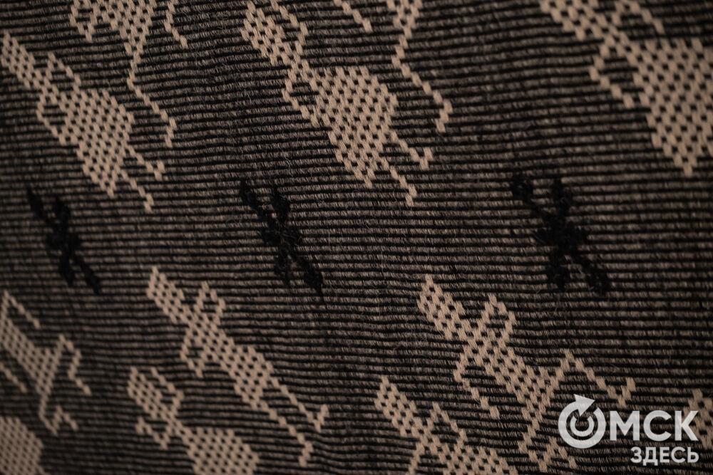 Дизайнеры, ремесленники, художники и мастера народных художественных промыслов представили результат работы с темой актуализации сибирской традиционной культуры. Фото: Елизавета Медведева