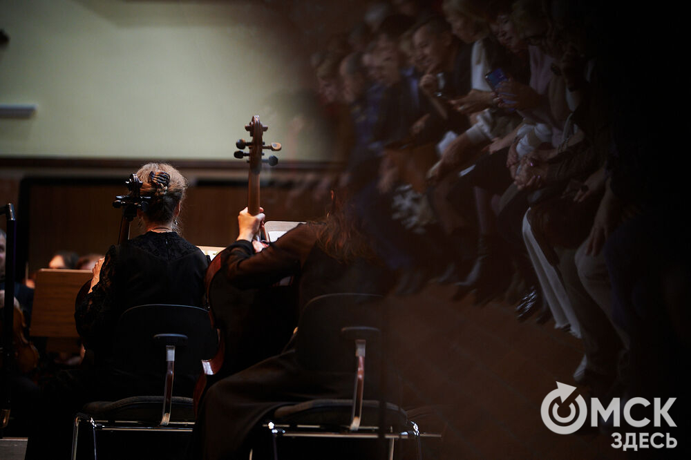 Музыкальный фестиваль «Белая симфония» открылся в Концертном зале Омской филармонии.