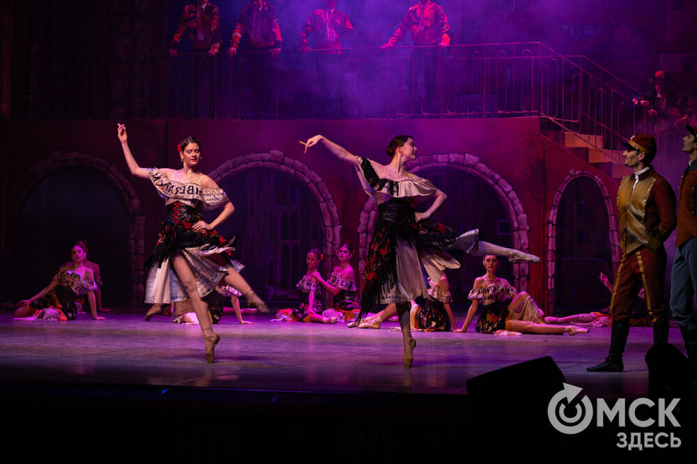 В Омском государственном музыкальном театре поставили новый балет "Кармен". Фото: Елизавета Медведева