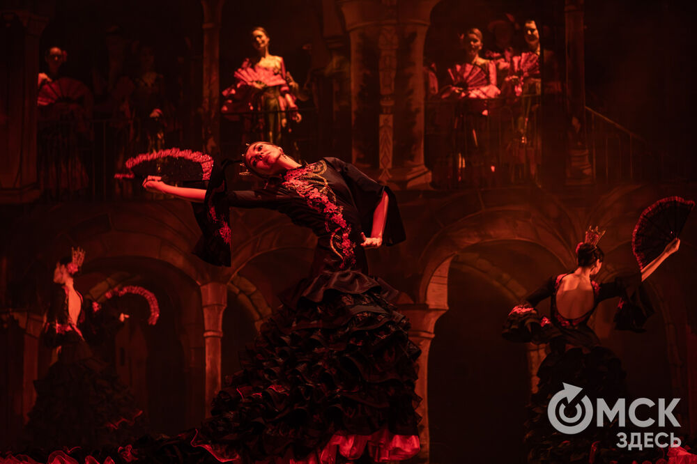В Омском государственном музыкальном театре поставили новый балет "Кармен". Фото: Елизавета Медведева