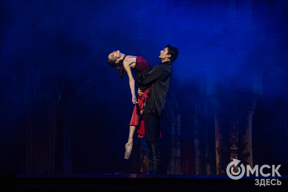 В Омском государственном музыкальном театре поставили новый балет "Кармен". Фото: Елизавета Медведева