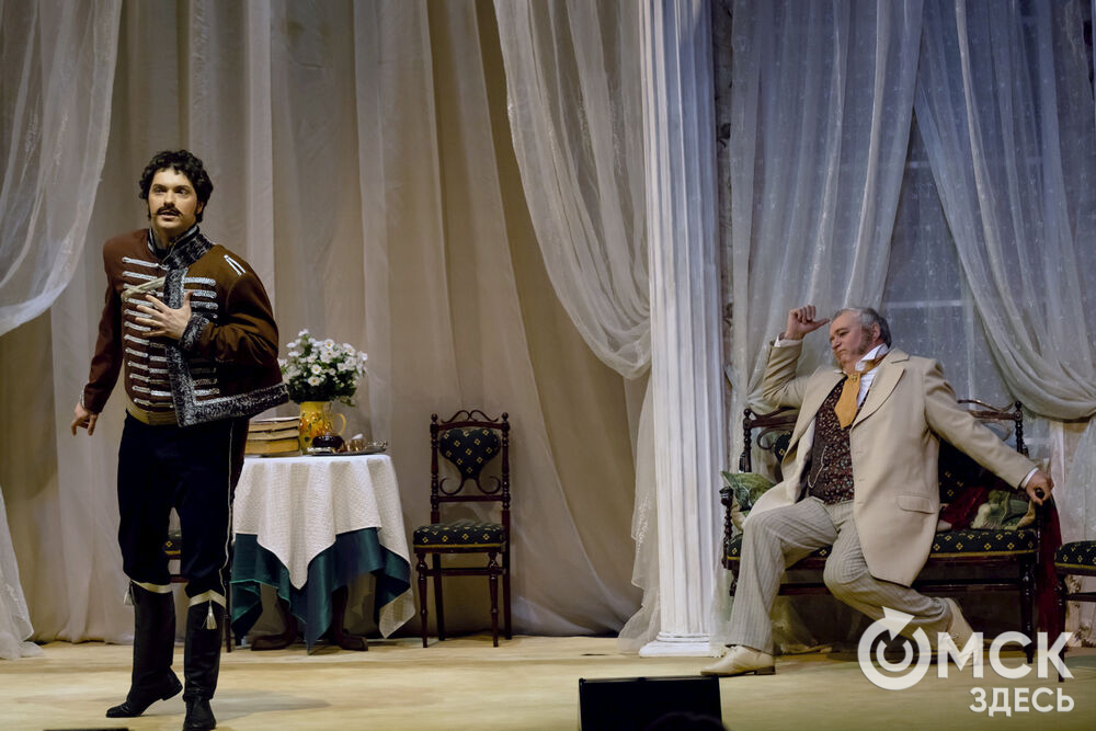 В "Галёрке" прошла премьера спектакля, рассказывающем о том, что первое впечатление может быть ошибочным. Фото: Елизавета Медведева