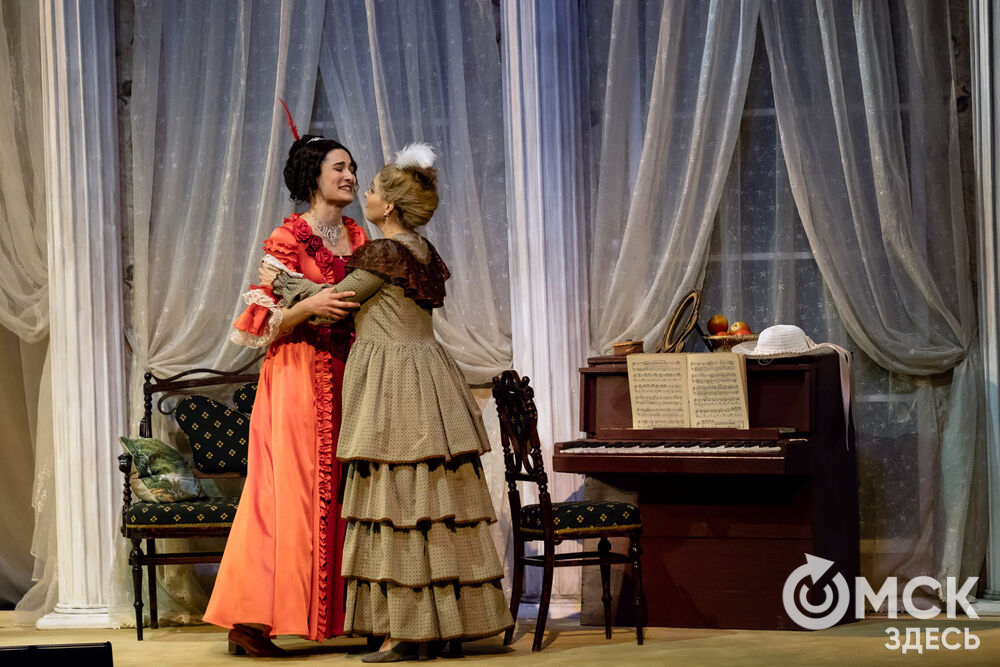 В "Галёрке" прошла премьера спектакля, рассказывающем о том, что первое впечатление может быть ошибочным. Фото: Елизавета Медведева