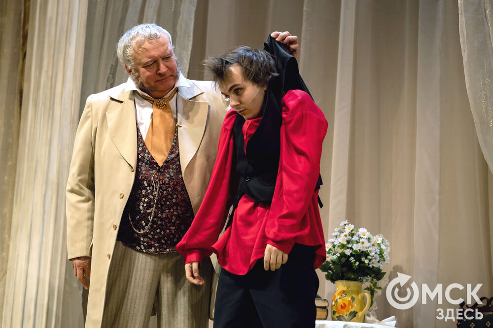 В "Галёрке" прошла премьера спектакля, рассказывающем о том, что первое впечатление может быть ошибочным. Фото: Елизавета Медведева