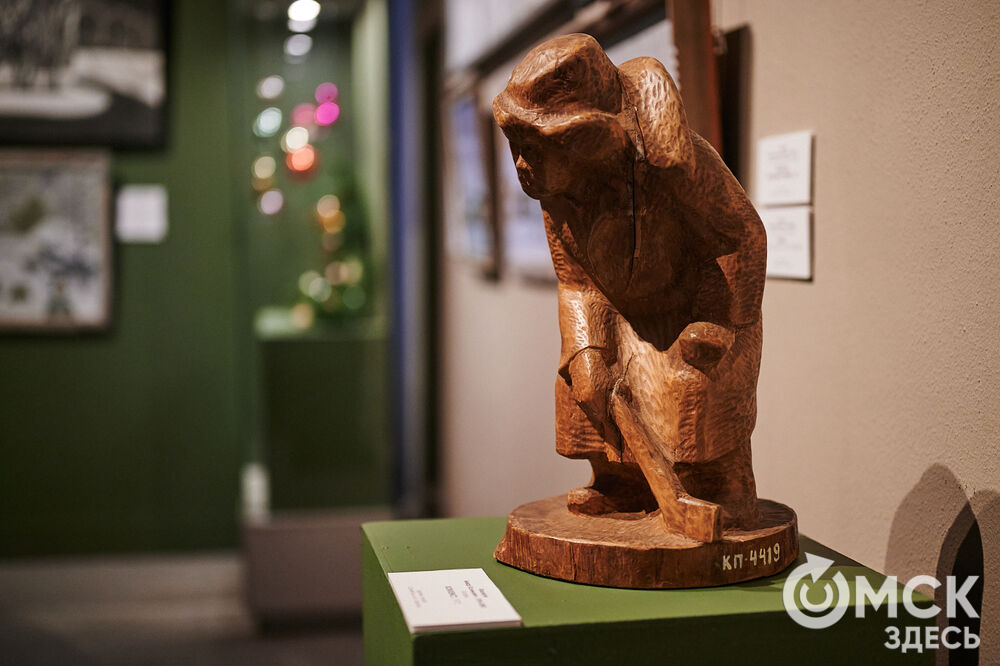 В музее имени М. А. Врубеля открылась выставка, вдохновлённая заснеженной красотой и предчувствием чуда. Фото: Илья Петров