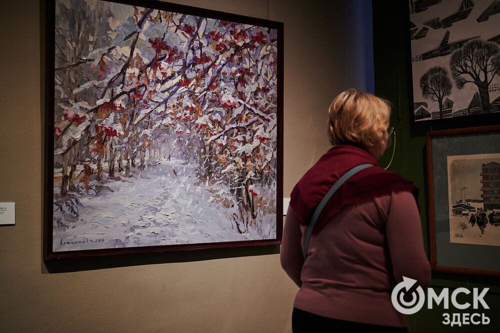 В музее имени М. А. Врубеля открылась выставка, вдохновлённая заснеженной красотой и предчувствием чуда. Фото: Илья Петров