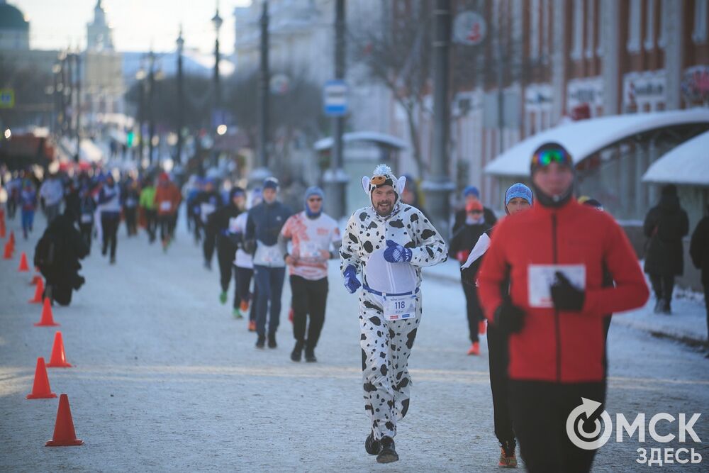О победителях и тех, кого ещё можно было встретить на зимнем забеге, рассказываем здесь . Фото: Илья Петров