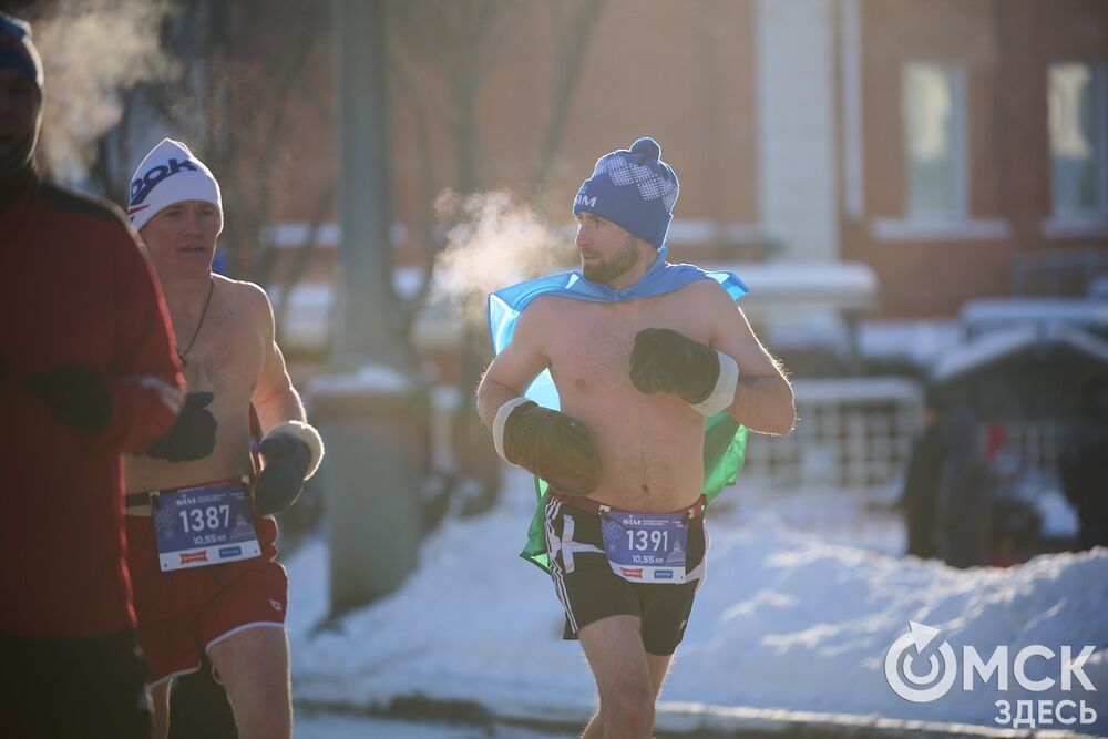 О победителях и тех, кого ещё можно было встретить на зимнем забеге, рассказываем здесь . Фото: Илья Петров