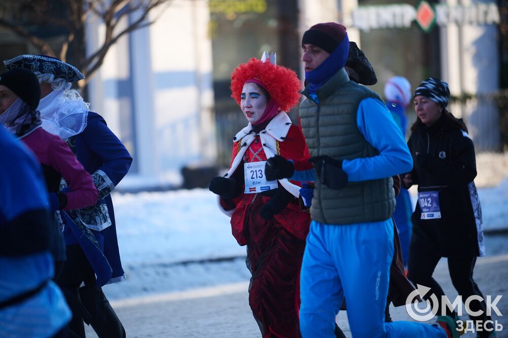 О победителях и тех, кого ещё можно было встретить на зимнем забеге, рассказываем здесь . Фото: Илья Петров