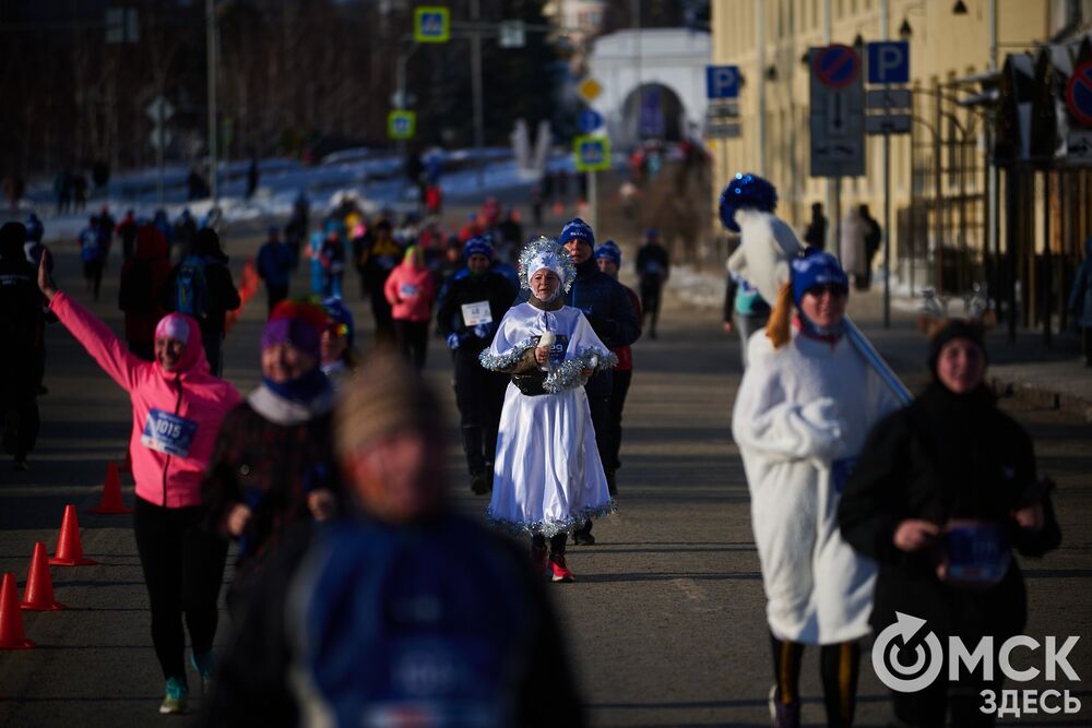 О победителях и тех, кого ещё можно было встретить на зимнем забеге, рассказываем здесь . Фото: Илья Петров