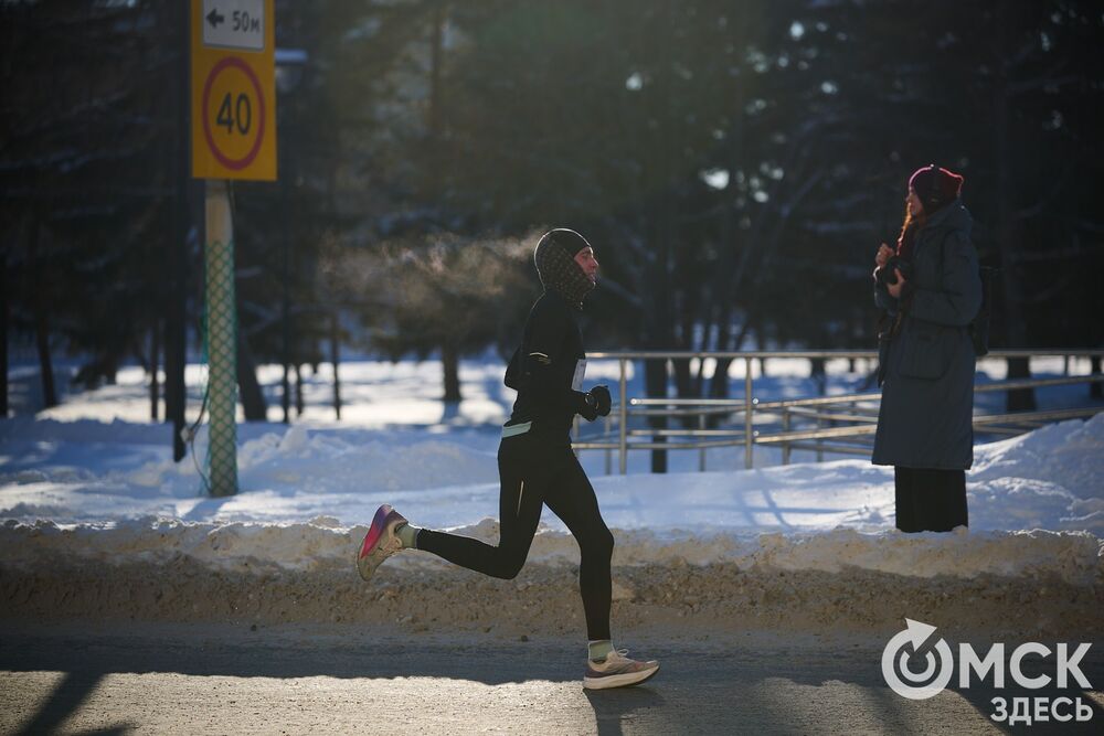 О победителях и тех, кого ещё можно было встретить на зимнем забеге, рассказываем здесь . Фото: Илья Петров