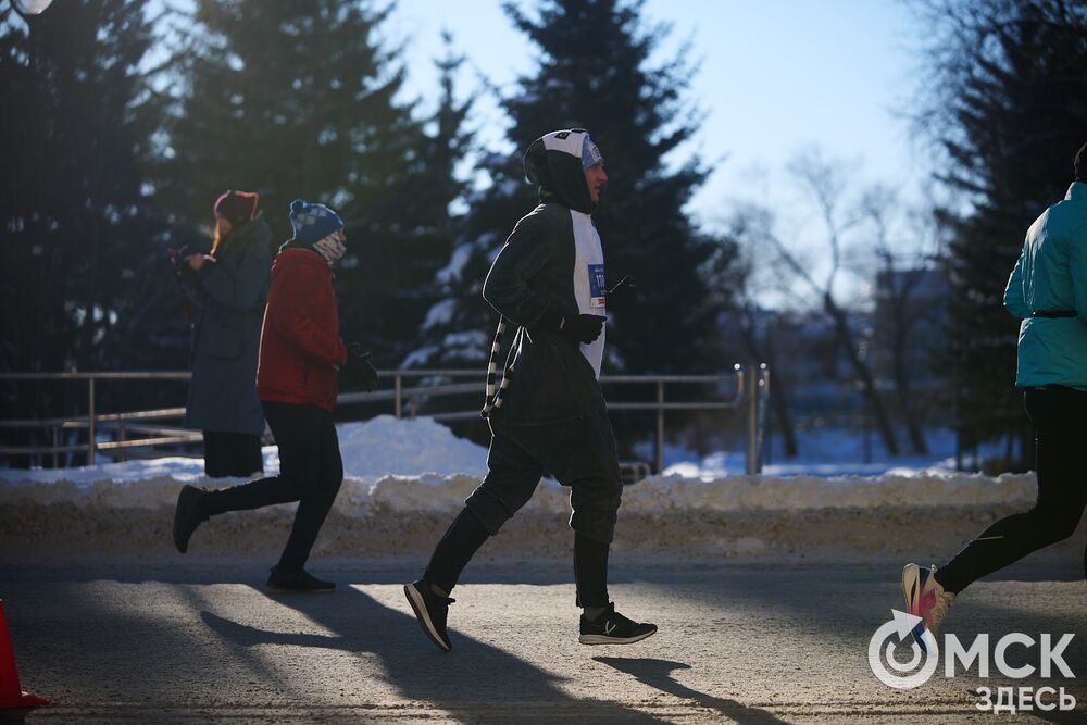 О победителях и тех, кого ещё можно было встретить на зимнем забеге, рассказываем здесь . Фото: Илья Петров
