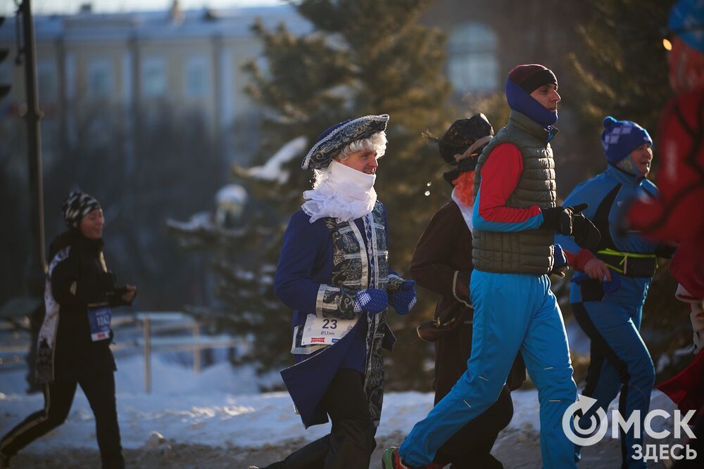 О победителях и тех, кого ещё можно было встретить на зимнем забеге, рассказываем здесь . Фото: Илья Петров