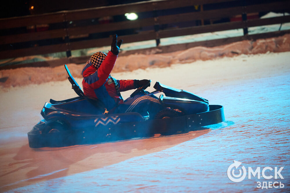 Омская молодёжь отметила День студента в центре города. Фото: Илья Петров