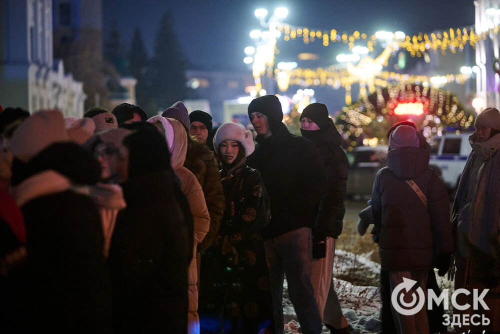 Омская молодёжь отметила День студента в центре города. Фото: Илья Петров