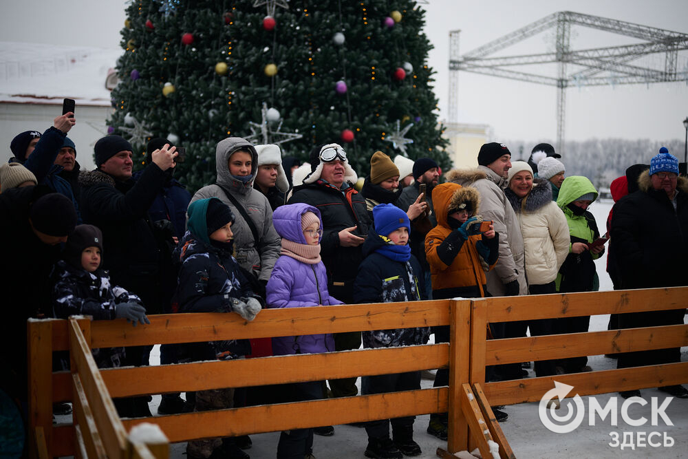Исторический фестиваль рассказал о пушках, каше и военной моде трёхсотлетней давности. Фото: Илья Петров