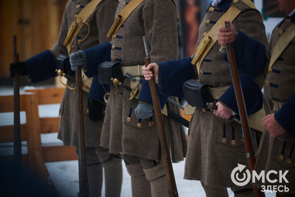 Исторический фестиваль рассказал о пушках, каше и военной моде трёхсотлетней давности. Фото: Илья Петров