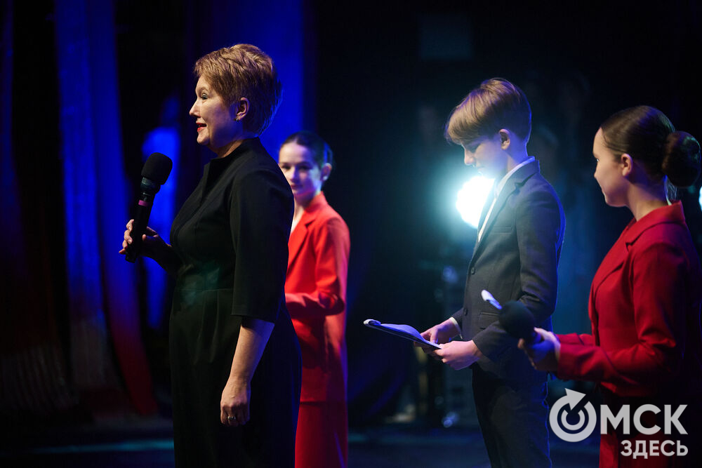 В Омском государственном музыкальном театре состоялся юбилейный концерт Детской школы искусств №6 им. Е.Ф. Светланова. Фото: Илья Петров