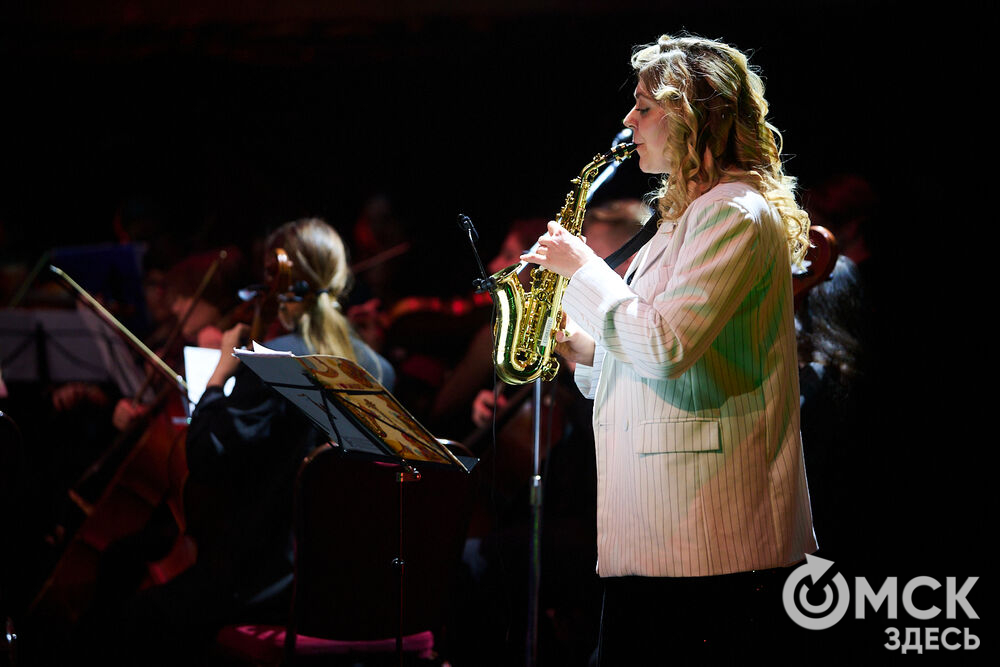 В Омском государственном музыкальном театре состоялся юбилейный концерт Детской школы искусств №6 им. Е.Ф. Светланова. Фото: Илья Петров