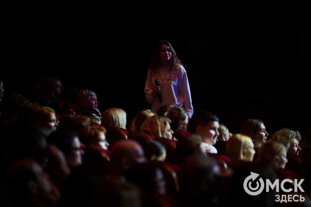 В Омском государственном музыкальном театре состоялся юбилейный концерт Детской школы искусств №6 им. Е.Ф. Светланова. Фото: Илья Петров