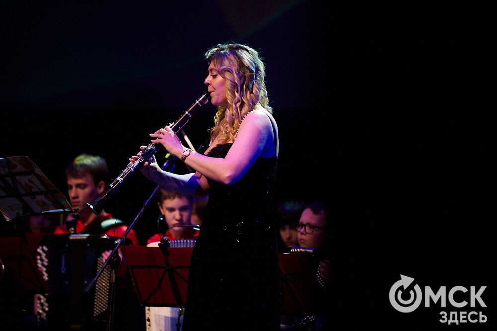 В Омском государственном музыкальном театре состоялся юбилейный концерт Детской школы искусств №6 им. Е.Ф. Светланова. Фото: Илья Петров