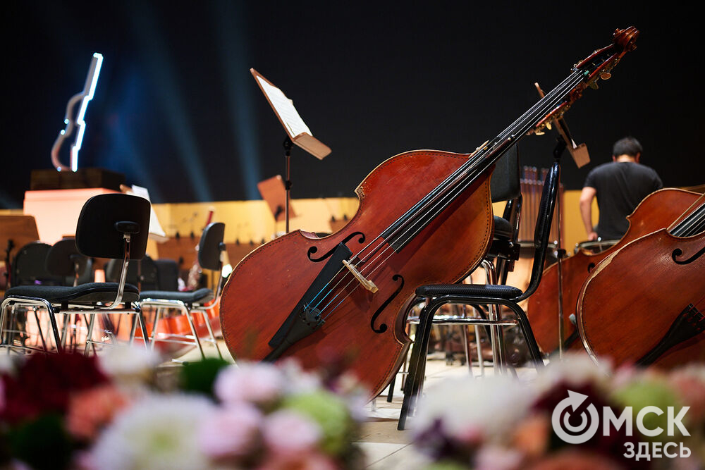 Концерт с участием членов жюри и Омского симфонического оркестра дал старт III Межрегиональному открытому конкурсу исполнителей на струнно-смычковых инструментах имени Вильгельма Шпета. Фото: Илья Петров