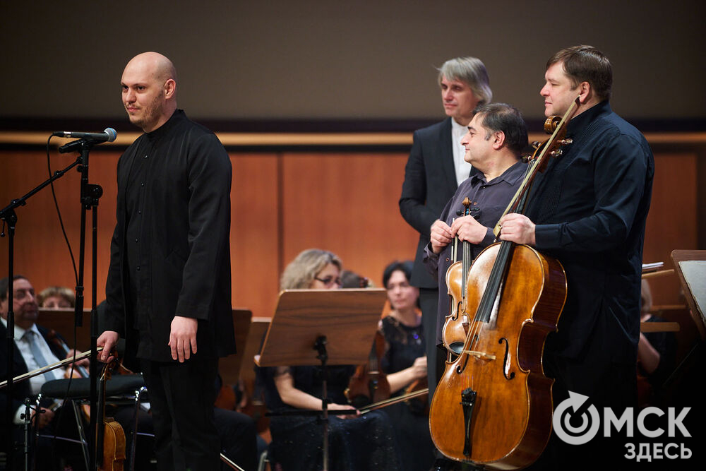Концерт с участием членов жюри и Омского симфонического оркестра дал старт III Межрегиональному открытому конкурсу исполнителей на струнно-смычковых инструментах имени Вильгельма Шпета. Фото: Илья Петров