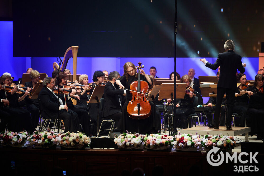 Концерт с участием членов жюри и Омского симфонического оркестра дал старт III Межрегиональному открытому конкурсу исполнителей на струнно-смычковых инструментах имени Вильгельма Шпета. Фото: Илья Петров