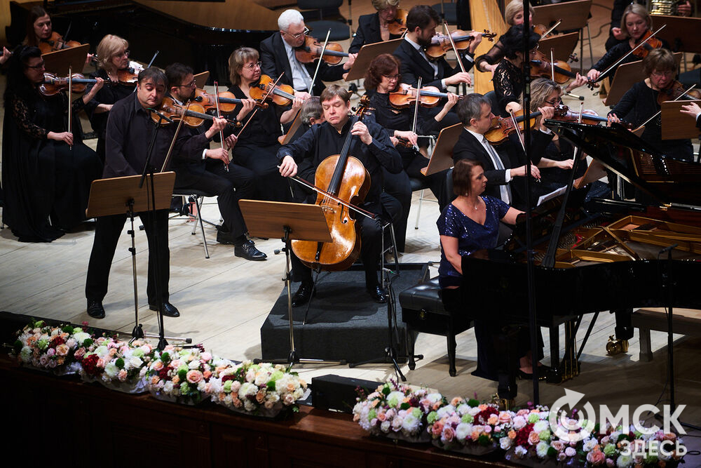Концерт с участием членов жюри и Омского симфонического оркестра дал старт III Межрегиональному открытому конкурсу исполнителей на струнно-смычковых инструментах имени Вильгельма Шпета. Фото: Илья Петров