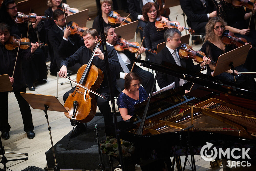 Концерт с участием членов жюри и Омского симфонического оркестра дал старт III Межрегиональному открытому конкурсу исполнителей на струнно-смычковых инструментах имени Вильгельма Шпета. Фото: Илья Петров