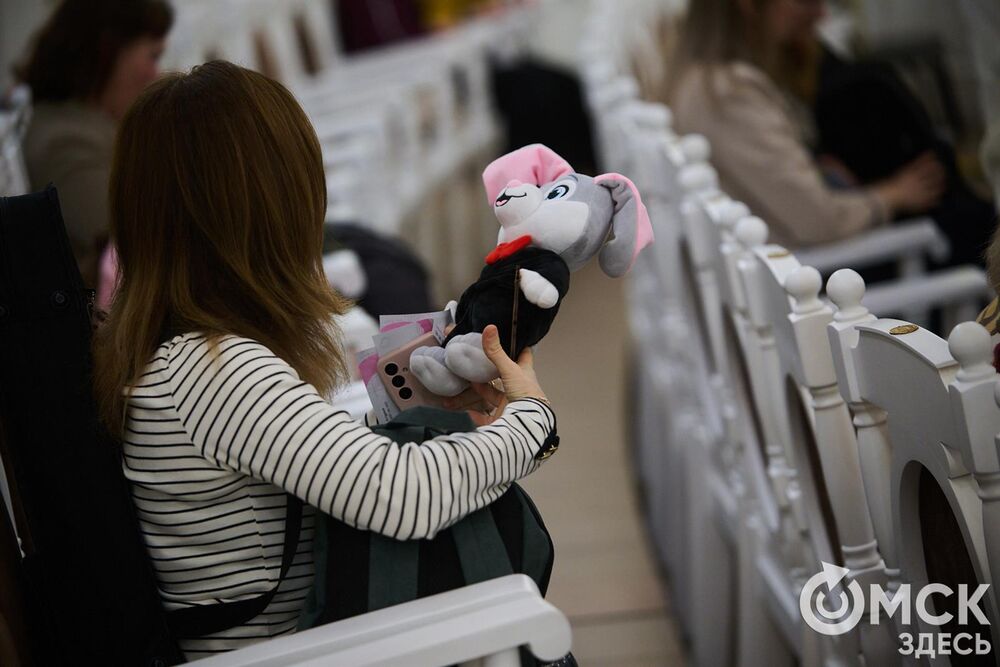 В Органном зале прошло награждение лауреатов III Межрегионального открытого конкурса исполнителей на струнно-смычковых инструментах имени В. Я. Шпета в 1-й и 2-й возрастных группах. Фото: Илья Петров