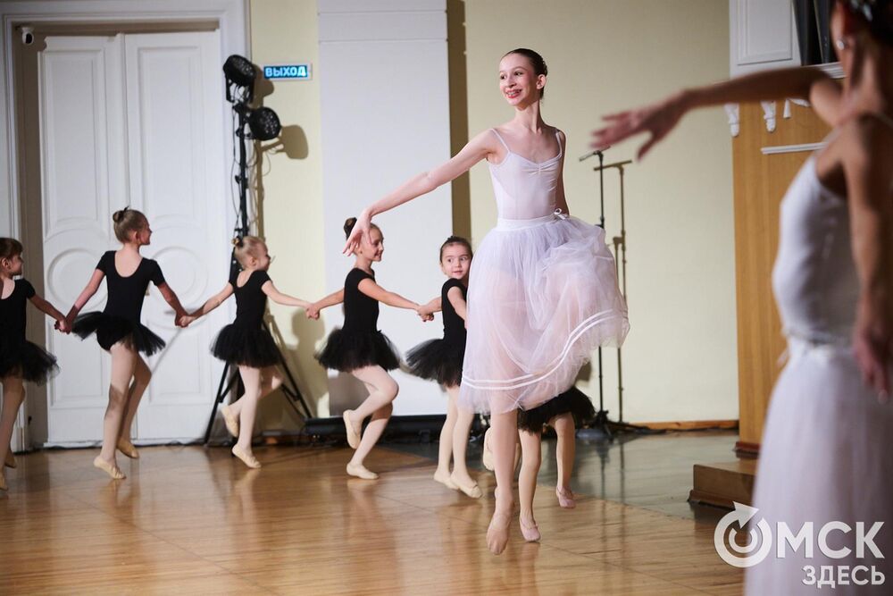 В Органном зале прошло награждение лауреатов III Межрегионального открытого конкурса исполнителей на струнно-смычковых инструментах имени В. Я. Шпета в 1-й и 2-й возрастных группах. Фото: Илья Петров