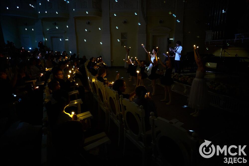 В Органном зале прошло награждение лауреатов III Межрегионального открытого конкурса исполнителей на струнно-смычковых инструментах имени В. Я. Шпета в 1-й и 2-й возрастных группах. Фото: Илья Петров