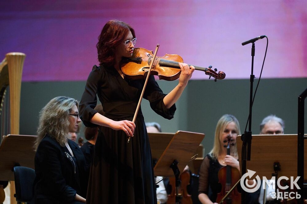 Состоялись решающие прослушивания финального третьего тура , по итогам которых определятся победители III Межрегионального открытого конкурса исполнителей на струнно-смычковых инструментах имени В. Я. Шпета. Фото: Илья Петров