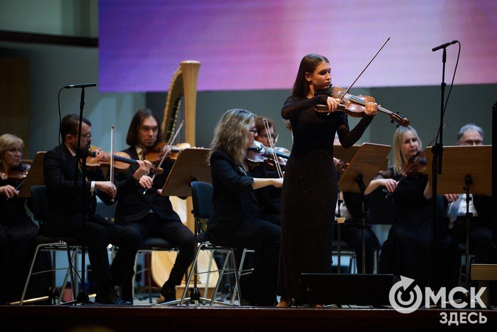 Состоялись решающие прослушивания финального третьего тура , по итогам которых определятся победители III Межрегионального открытого конкурса исполнителей на струнно-смычковых инструментах имени В. Я. Шпета. Фото: Илья Петров