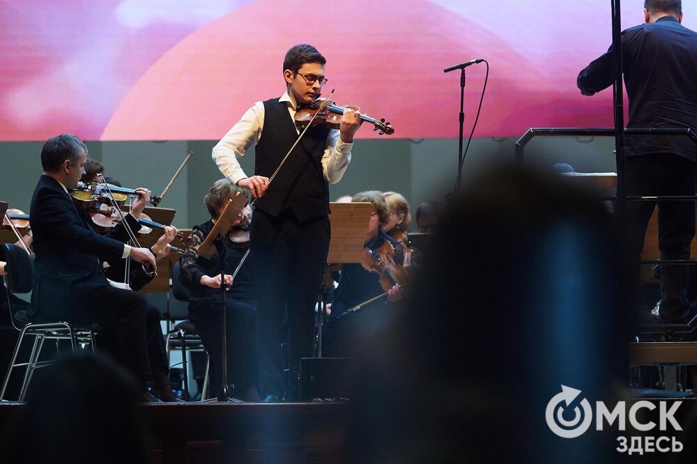 Состоялись решающие прослушивания финального третьего тура , по итогам которых определятся победители III Межрегионального открытого конкурса исполнителей на струнно-смычковых инструментах имени В. Я. Шпета. Фото: Илья Петров