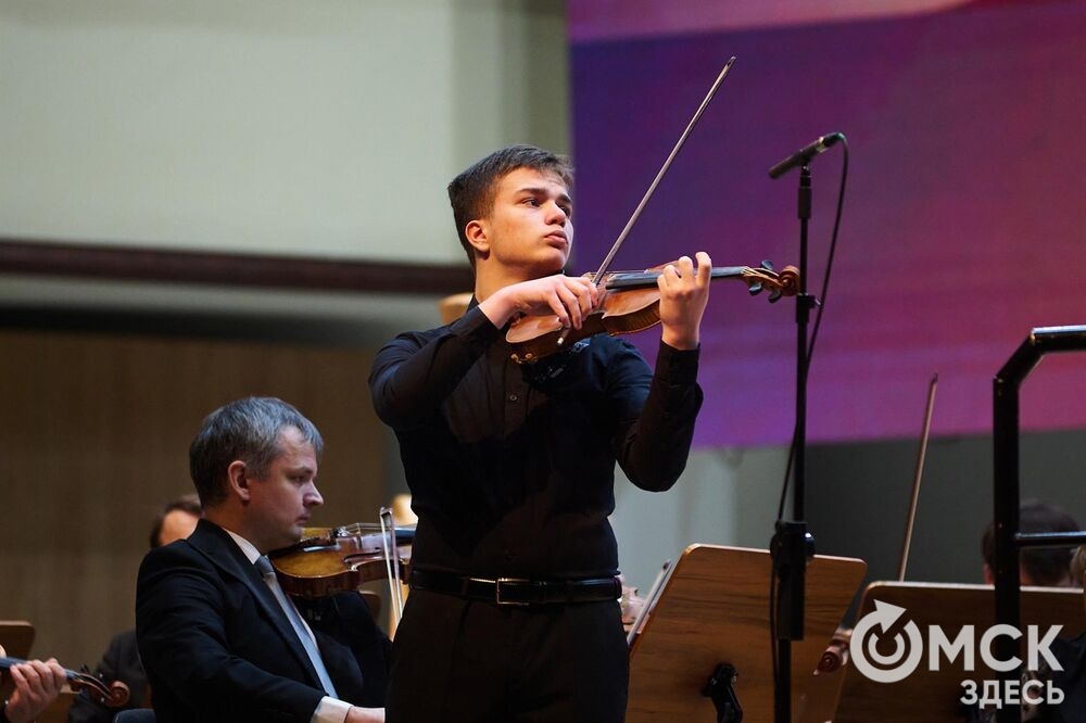 Состоялись решающие прослушивания финального третьего тура , по итогам которых определятся победители III Межрегионального открытого конкурса исполнителей на струнно-смычковых инструментах имени В. Я. Шпета. Фото: Илья Петров