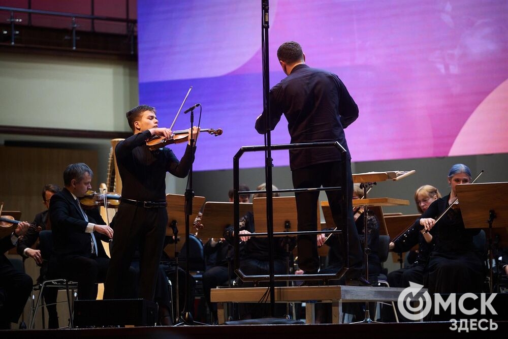 Состоялись решающие прослушивания финального третьего тура , по итогам которых определятся победители III Межрегионального открытого конкурса исполнителей на струнно-смычковых инструментах имени В. Я. Шпета. Фото: Илья Петров