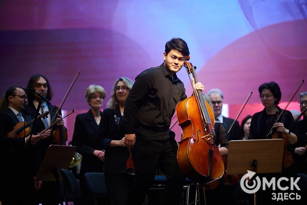 Состоялись решающие прослушивания финального третьего тура , по итогам которых определятся победители III Межрегионального открытого конкурса исполнителей на струнно-смычковых инструментах имени В. Я. Шпета. Фото: Илья Петров