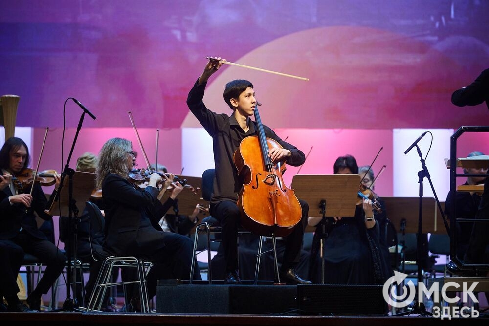 Состоялись решающие прослушивания финального третьего тура , по итогам которых определятся победители III Межрегионального открытого конкурса исполнителей на струнно-смычковых инструментах имени В. Я. Шпета. Фото: Илья Петров