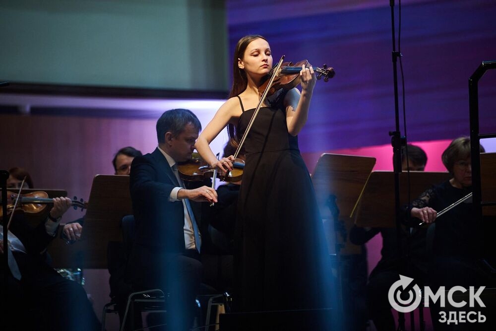 Состоялись решающие прослушивания финального третьего тура , по итогам которых определятся победители III Межрегионального открытого конкурса исполнителей на струнно-смычковых инструментах имени В. Я. Шпета. Фото: Илья Петров