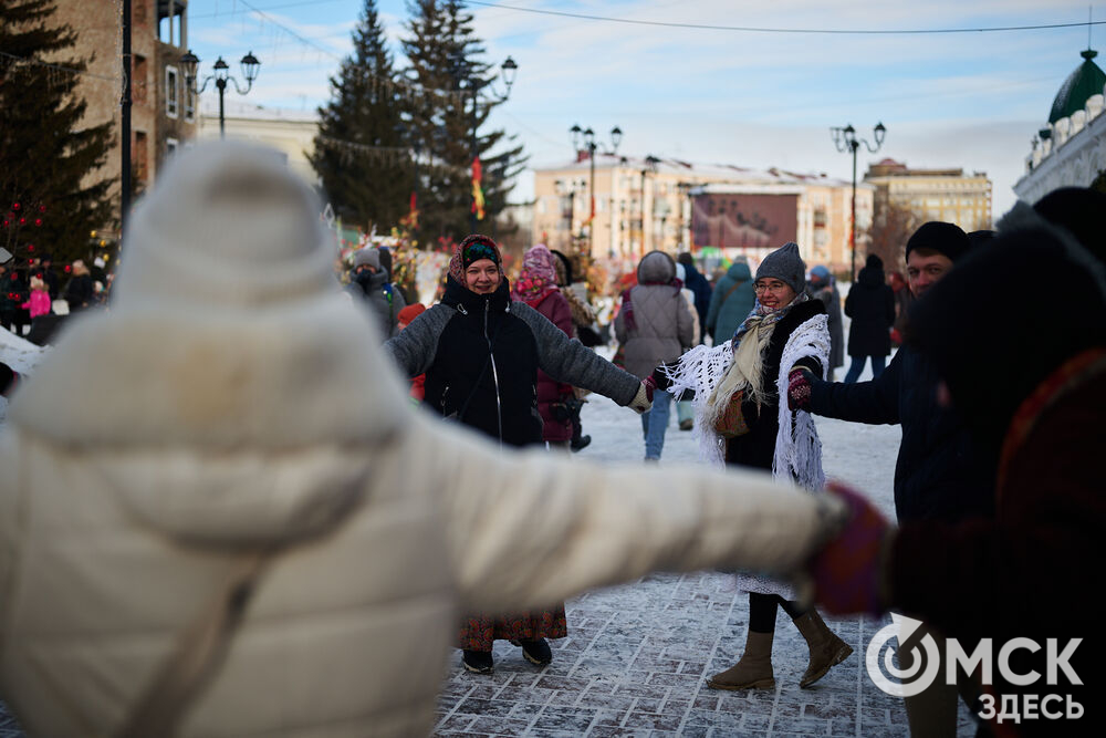 Омичи с размахом проводили зиму-2026