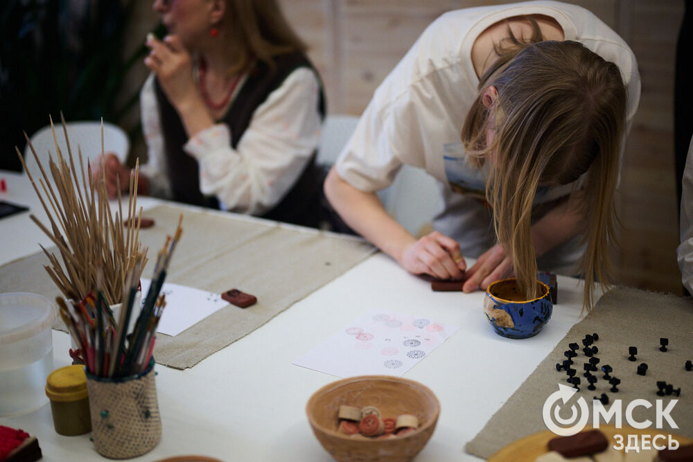 В Омской крепости состоялось открытие нового выставочного пространства под названием "Кирпич Достоевского". Фото: Илья Петров
