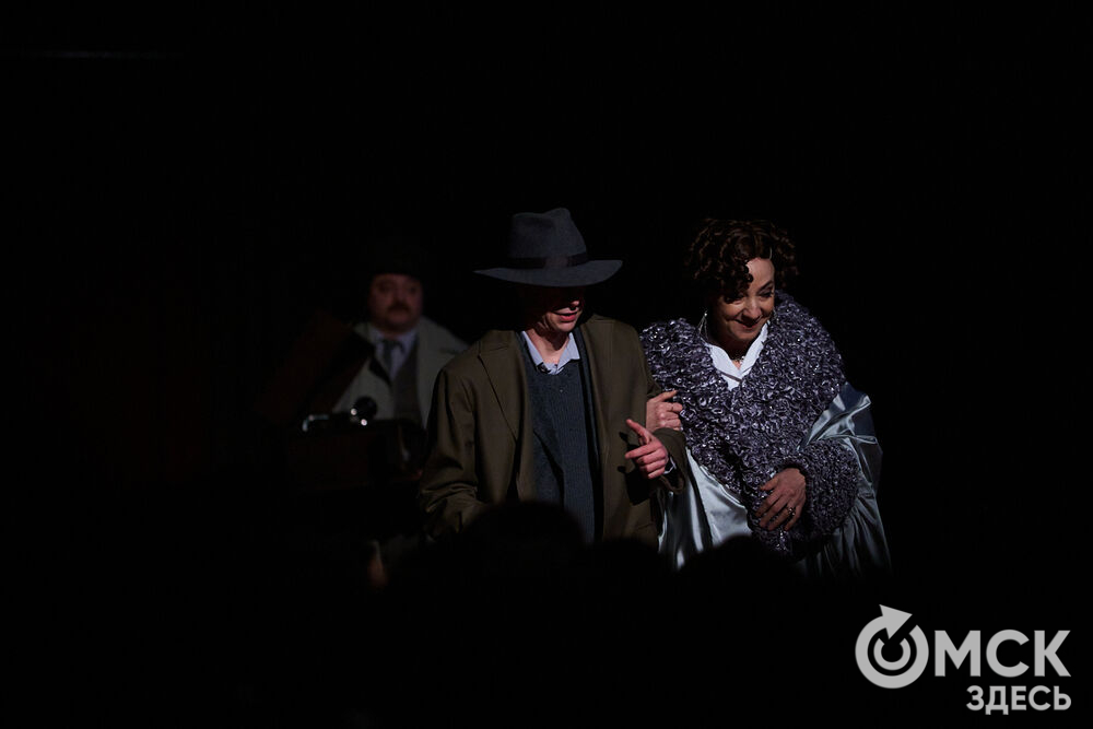 Чеховскую "Чайку" омскому зрителю представил Московский театр "Мастерская Петра Фоменко". Фото: Илья Петров