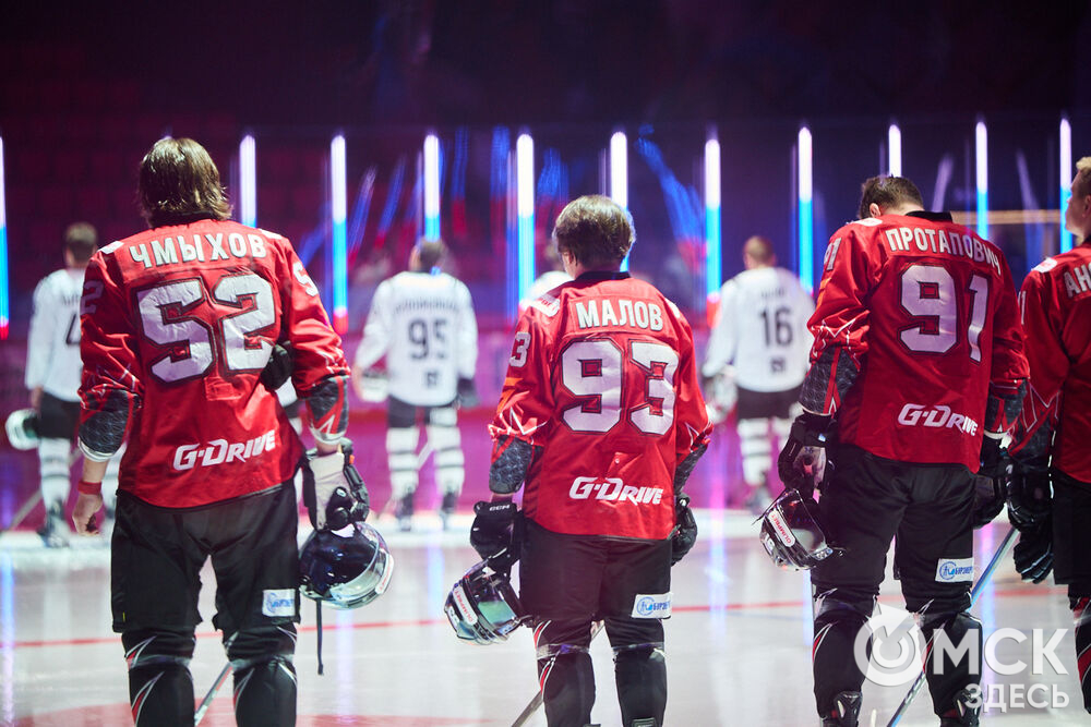 "Омские крылья" одержали победу над "Челметом" в домашнем матче на обновлённом СКК. Фото: Илья Петров