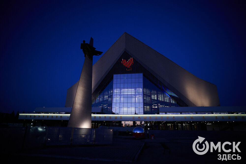 "Омские крылья" одержали победу над "Челметом" в домашнем матче на обновлённом СКК. Фото: Илья Петров