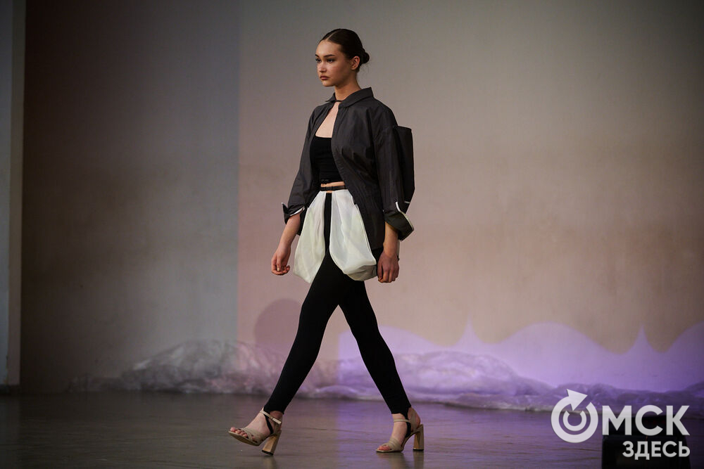 Сказки на подиуме. Конкурс дизайна костюма. Фото: Илья Петров